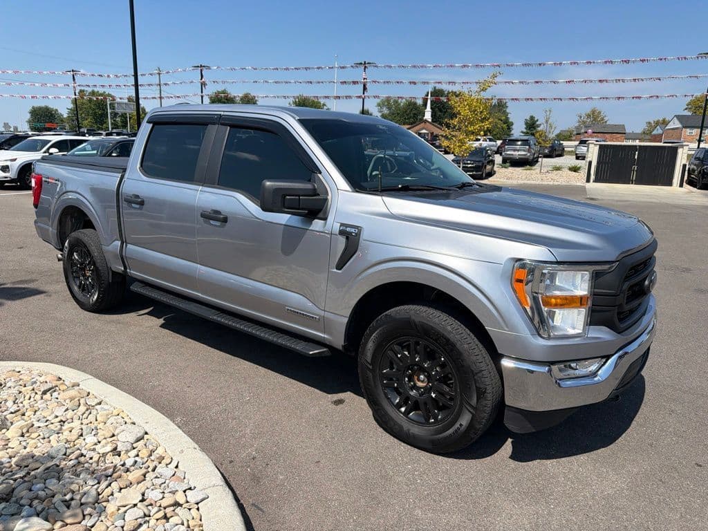 2022 Ford F-150 XL — photo 1 of 33