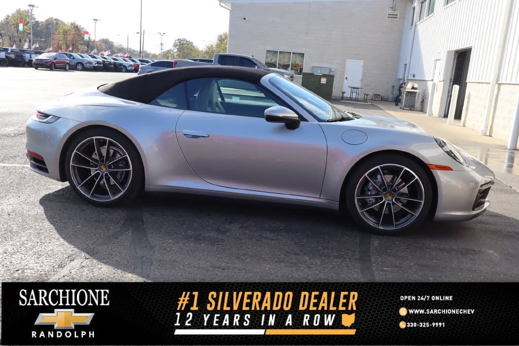 2020 Porsche 911 Carrera — photo 1 of 4
