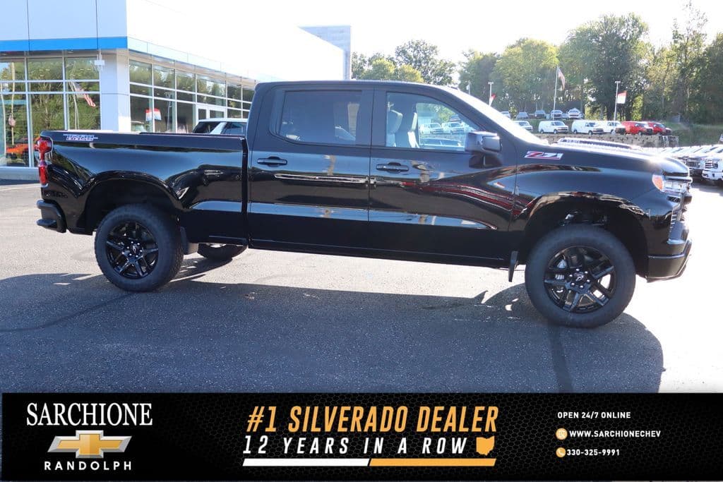 2026 Chevrolet Silverado 1500 LT Trail Boss — photo 1 of 32