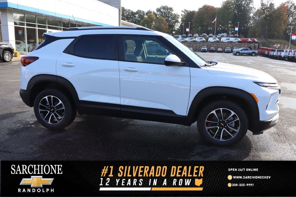 2026 Chevrolet Trailblazer LT — photo 1 of 32