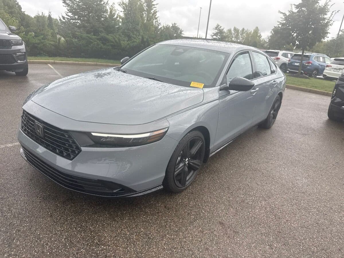 2026 Honda Accord Hybrid Sport-L — photo 1 of 9