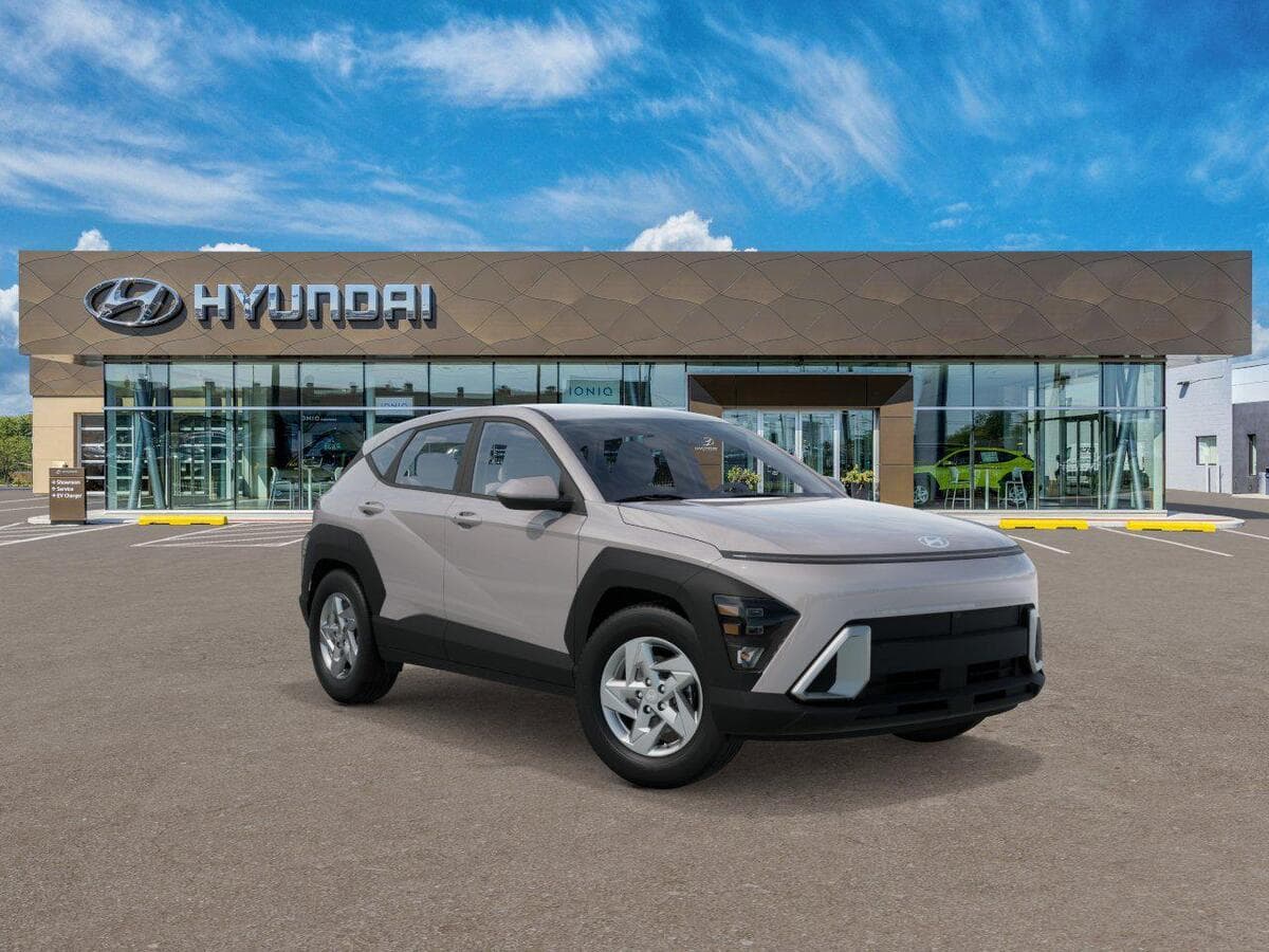 2027 Hyundai Kona Base — photo 1 of 16