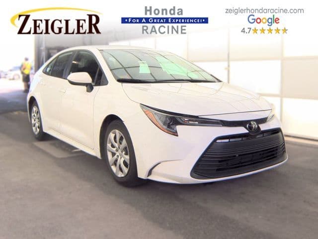 2025 Toyota Corolla LE — photo 1 of 22