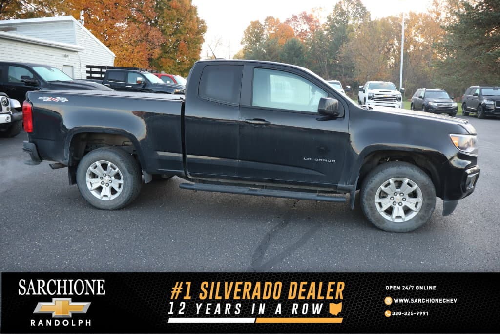 2021 Chevrolet Colorado Base — photo 1 of 4