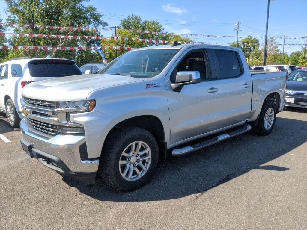 2019 Chevrolet Silverado 1500 LT — photo 1 of 25