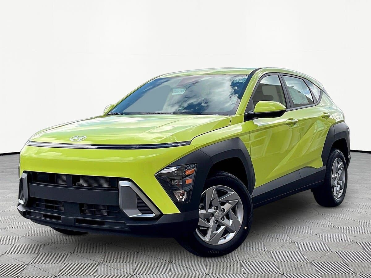 2027 Hyundai Kona SE — photo 1 of 19