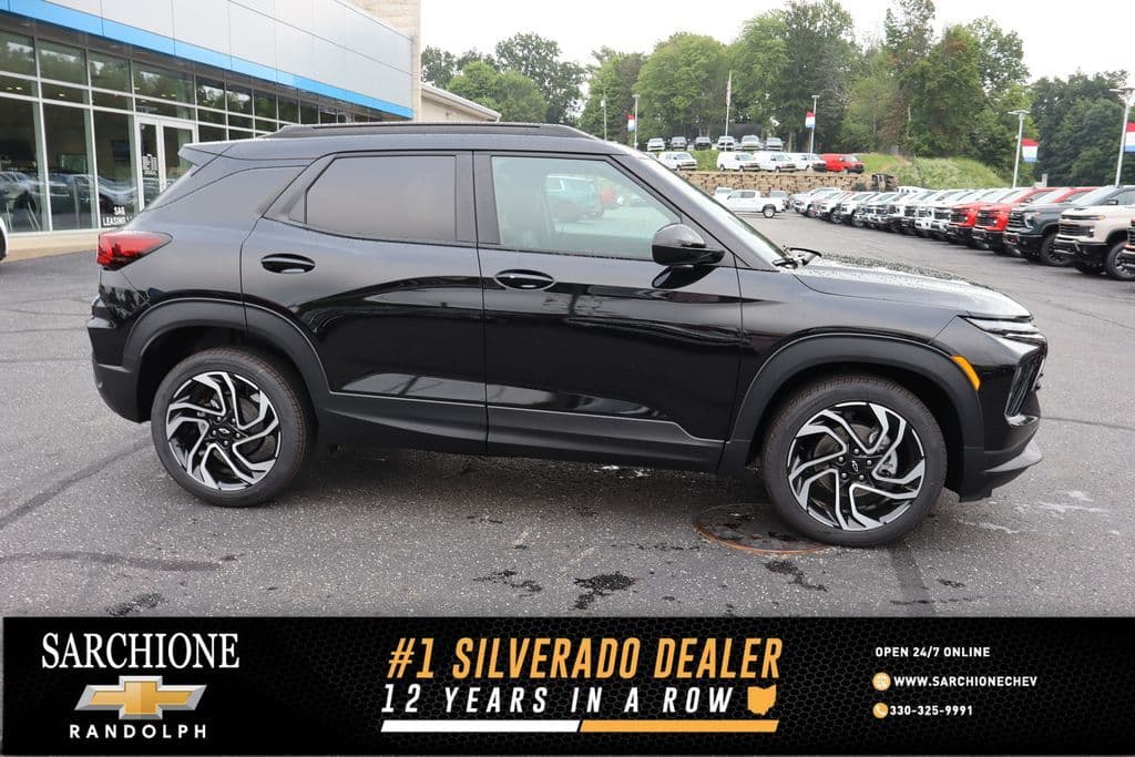 2026 Chevrolet TrailBlazer RS — photo 1 of 35