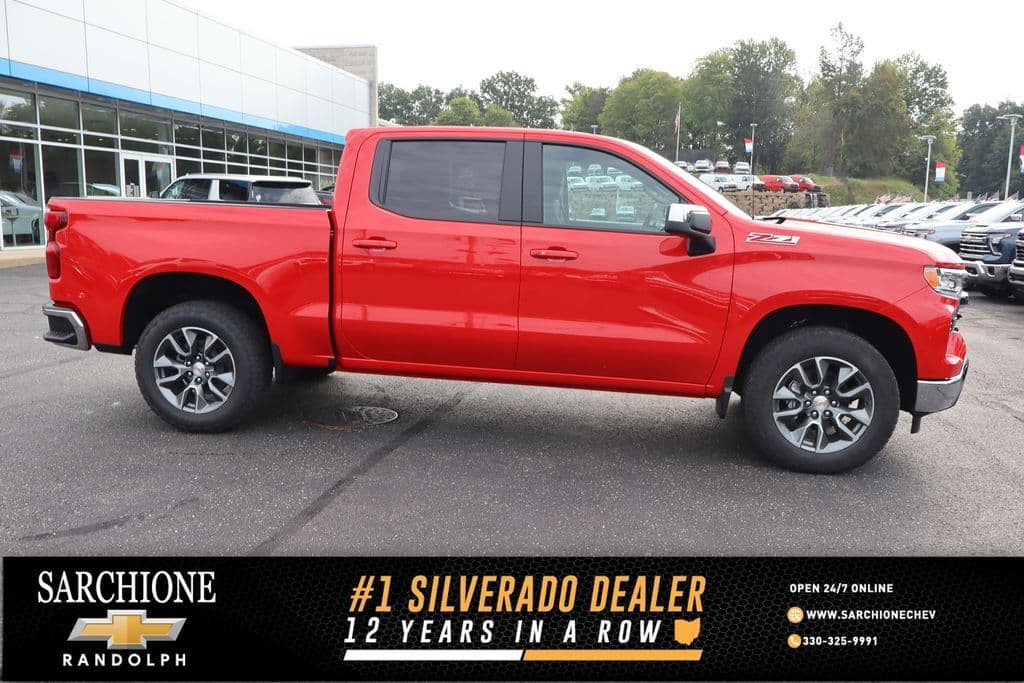 2026 Chevrolet Silverado 1500 LT — photo 1 of 28
