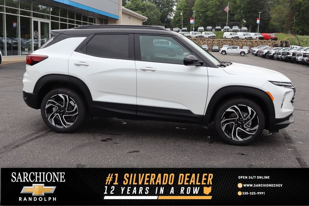 2026 Chevrolet TrailBlazer RS — photo 1 of 34