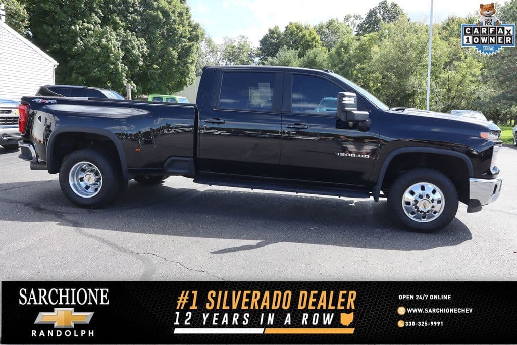 2026 Chevrolet Silverado 3500HD LT — photo 1 of 4