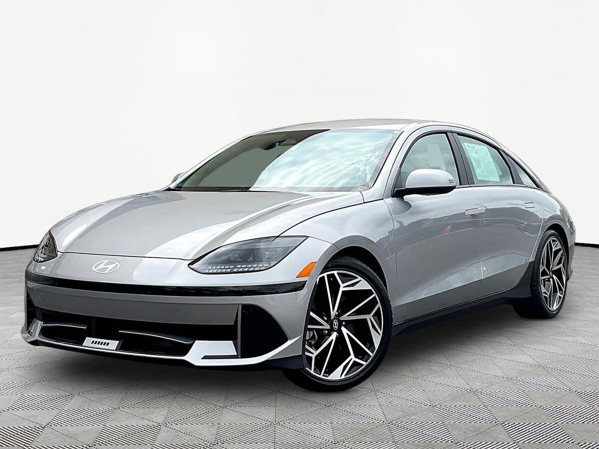 2024 Hyundai IONIQ 6 SEL — photo 1 of 33