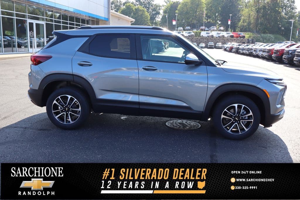 2026 Chevrolet TrailBlazer LT — photo 1 of 34