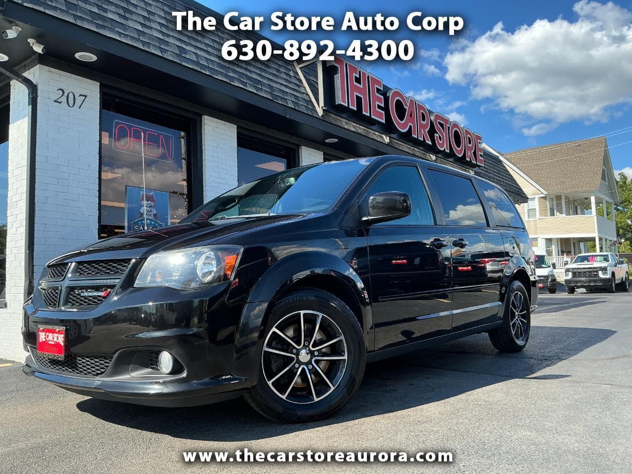 2016 Dodge Grand Caravan 4dr Wgn SXT — photo 1 of 29