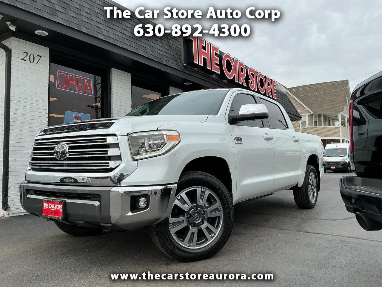 2021 Toyota Tundra 4WD Base — photo 1 of 34