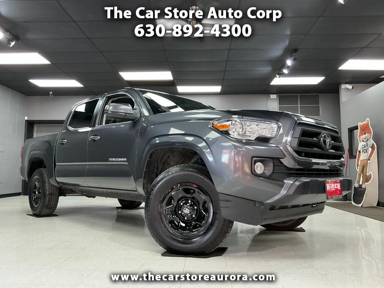 2023 Toyota Tacoma 2WD SR5 — photo 1 of 34