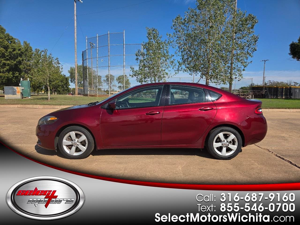 2015 Dodge Dart SXT — photo 1 of 34