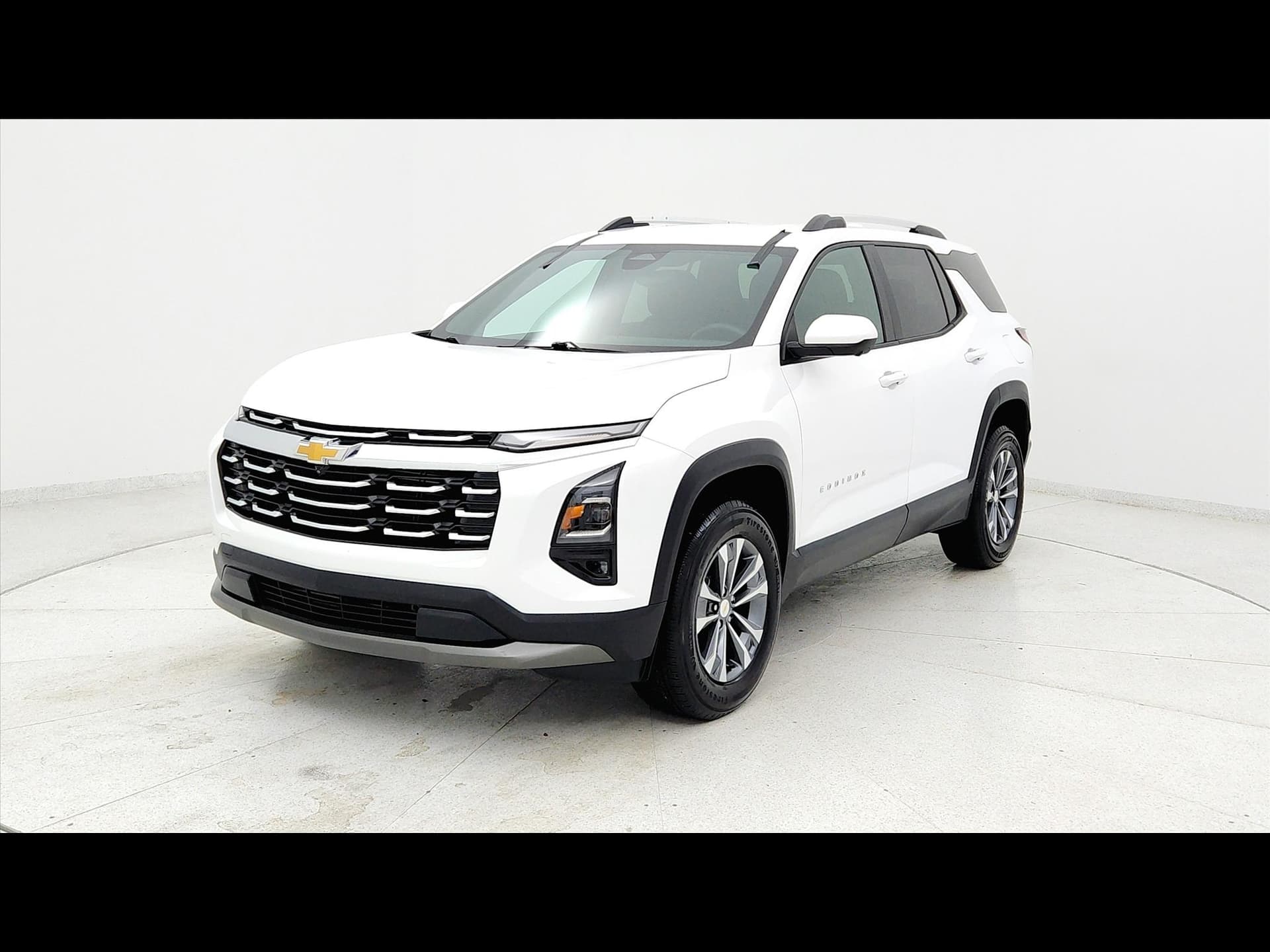 2025 Chevrolet Equinox Base — photo 1 of 52
