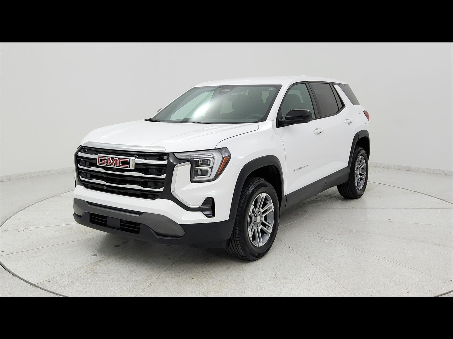 2026 GMC Terrain Base — photo 1 of 50
