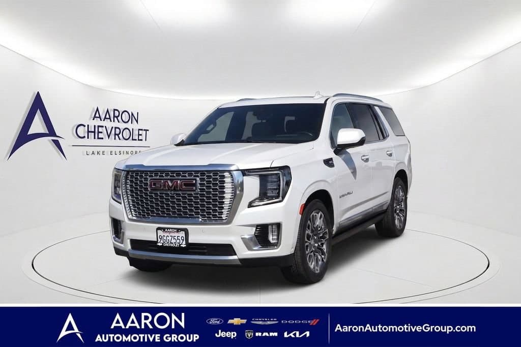 2023 GMC Yukon Denali Ultimate — photo 1 of 39