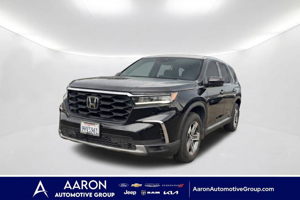 2023 Honda Pilot EX-L 8 Passenger — photo 1 of 22