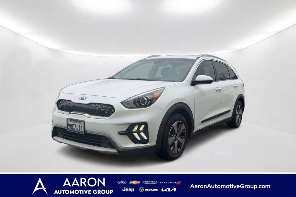 2020 Kia Niro LX — photo 1 of 22