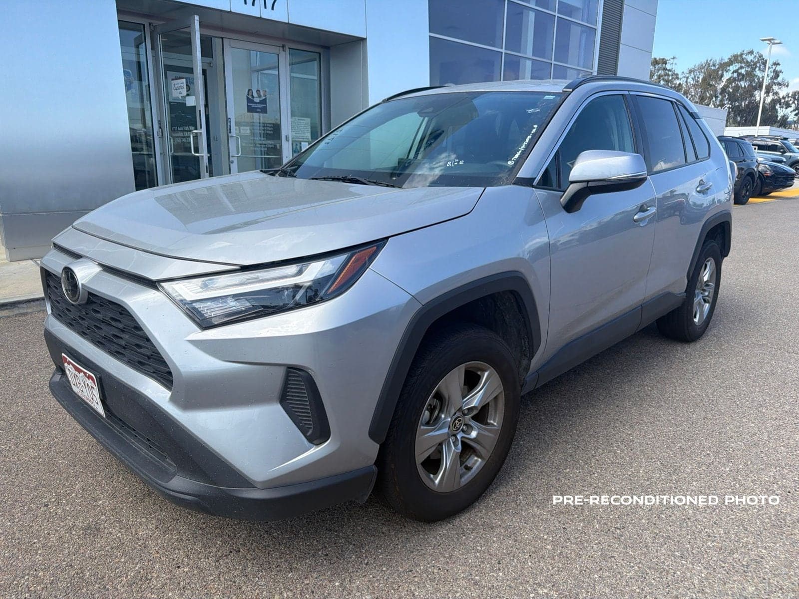 2025 Toyota RAV4 XLE — photo 1 of 23