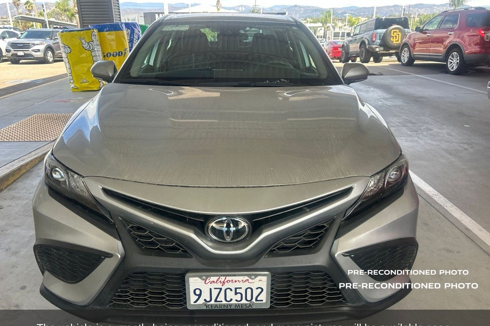 2024 Toyota Camry SE — photo 1 of 29