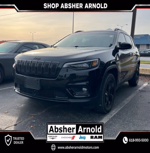 2021 Jeep Cherokee Latitude Plus — photo 1 of 6
