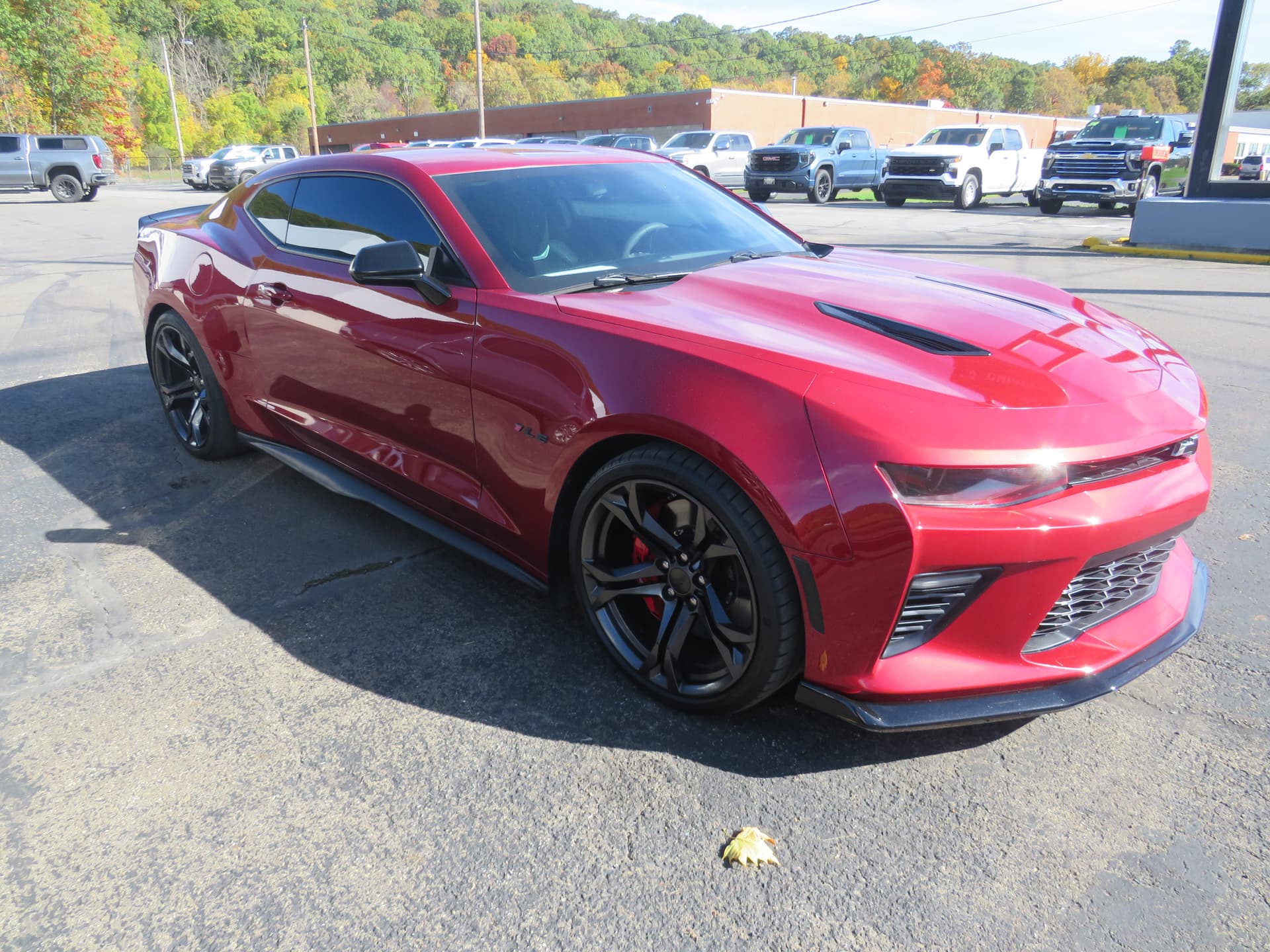 2018 Chevrolet Camaro Base — photo 1 of 14