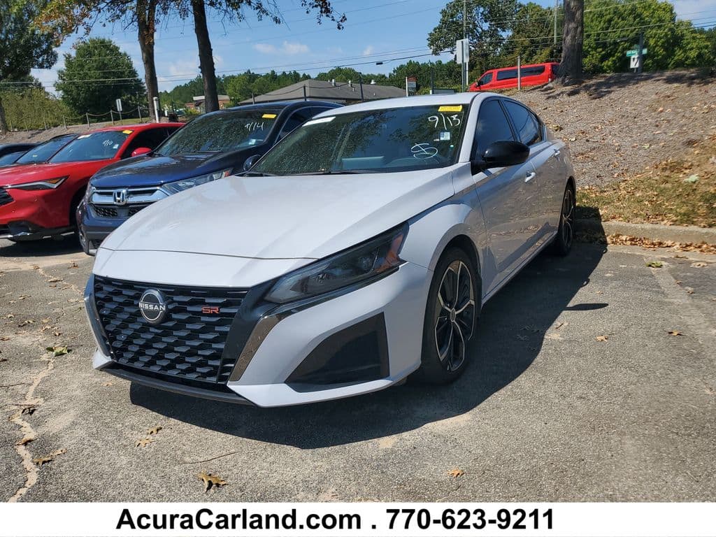 2024 Nissan Altima 2.5 SR — photo 1 of 5