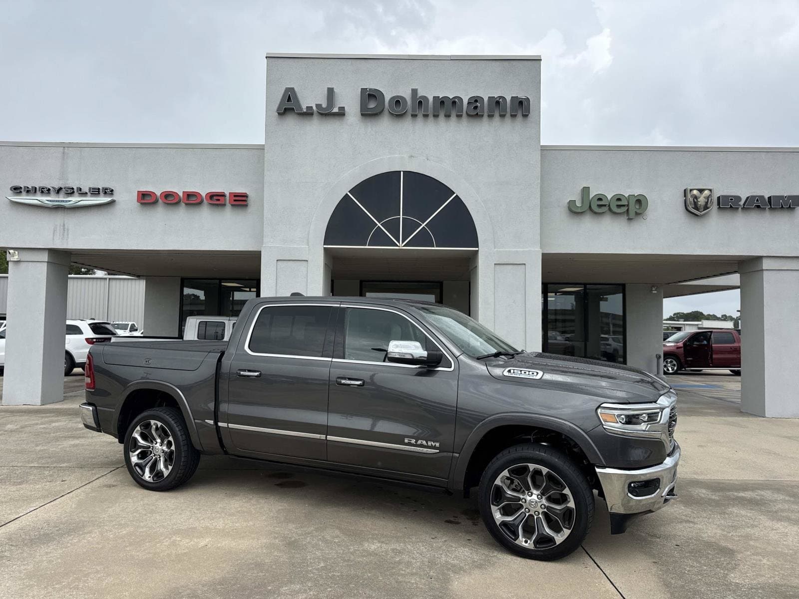 2022 RAM 1500 Limited — photo 1 of 27