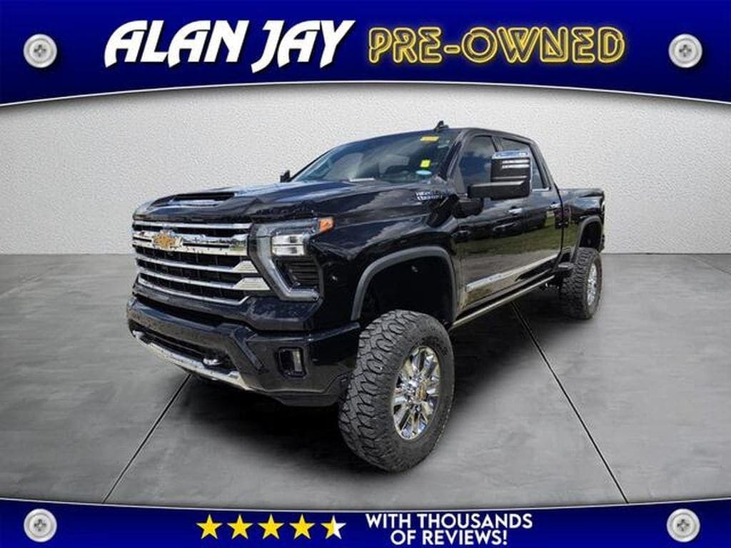 2024 Chevrolet Silverado 2500HD High Country — photo 1 of 5