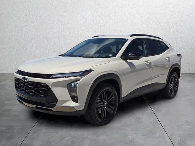 2026 Chevrolet Trax Activ — photo 1 of 37