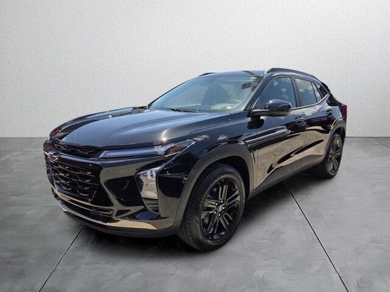 2026 Chevrolet Trax Activ — photo 1 of 9