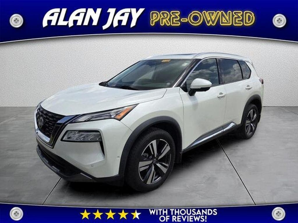 2023 Nissan Rogue SL — photo 1 of 6