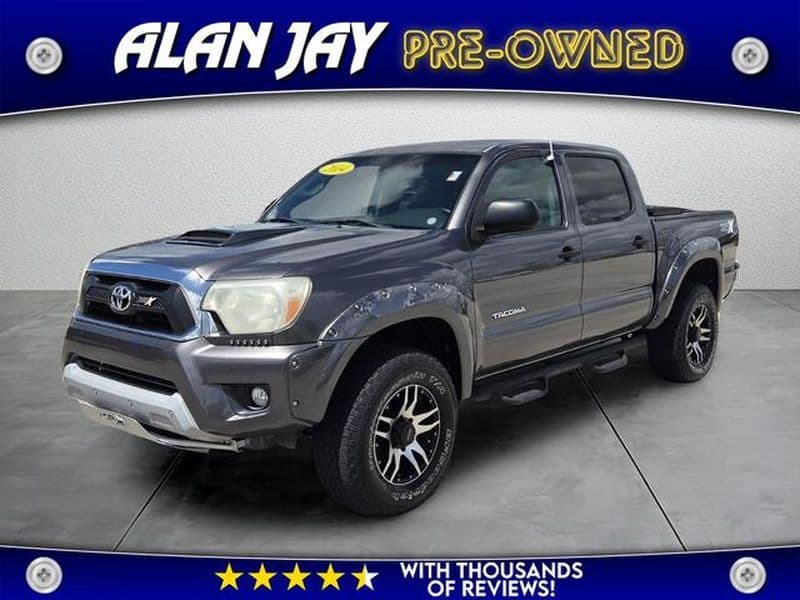 2014 Toyota Tacoma Prerunner — photo 1 of 34