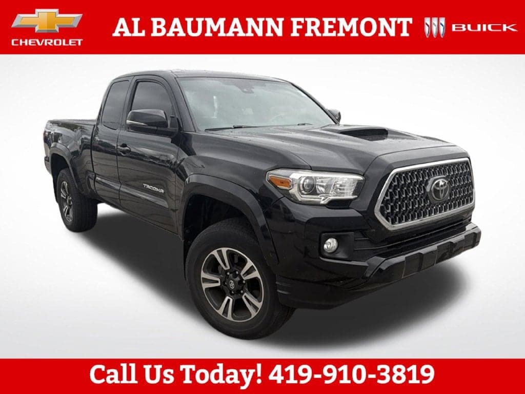2019 Toyota Tacoma 4WD SR5 — photo 1 of 29