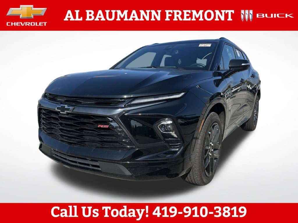 2025 Chevrolet Blazer RS — photo 1 of 31