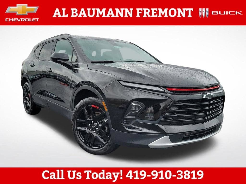 2024 Chevrolet Blazer 2LT — photo 1 of 28