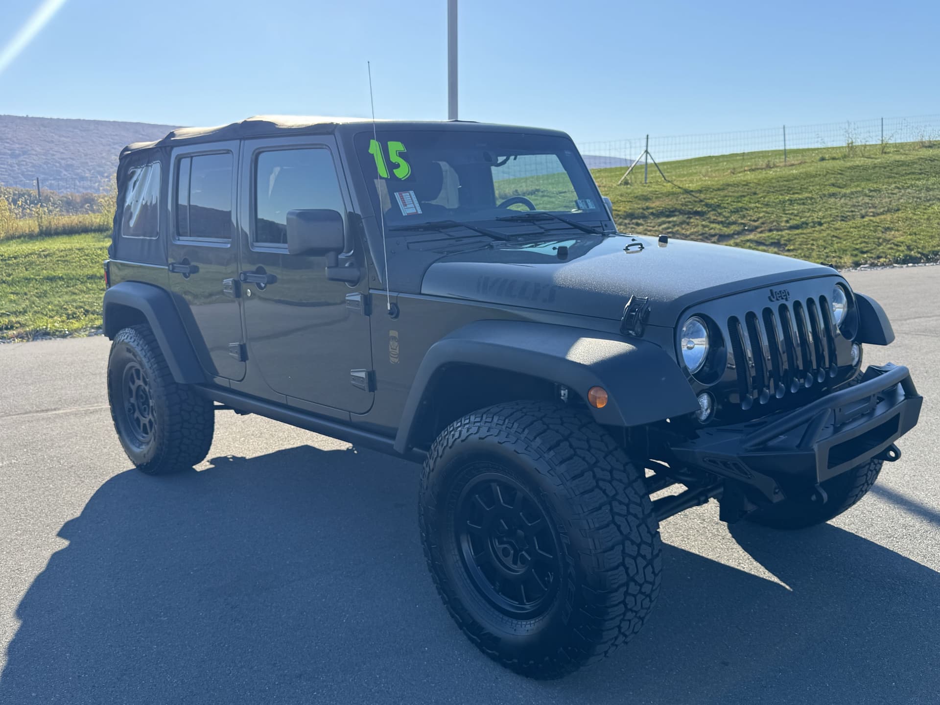 2015 Jeep Wrangler Unlimited Sport — photo 1 of 31