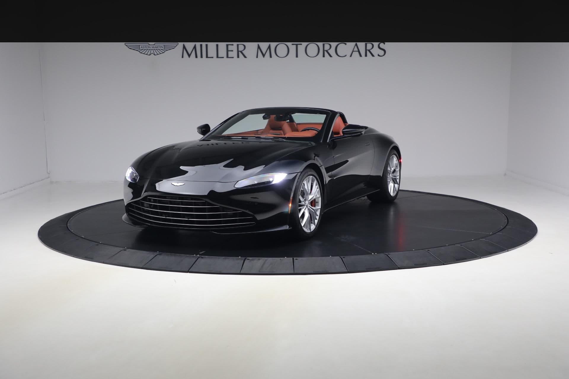 2021 Aston Martin Vantage Base — photo 1 of 31