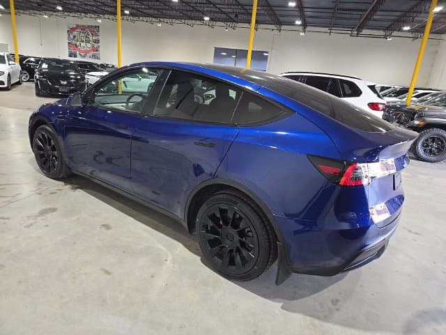 2021 Tesla Model Y Long Range — photo 1 of 6