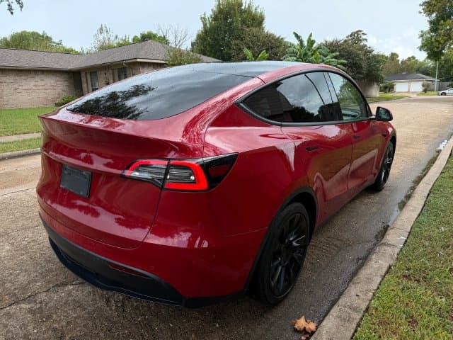 2021 Tesla Model Y Long Range — photo 1 of 5