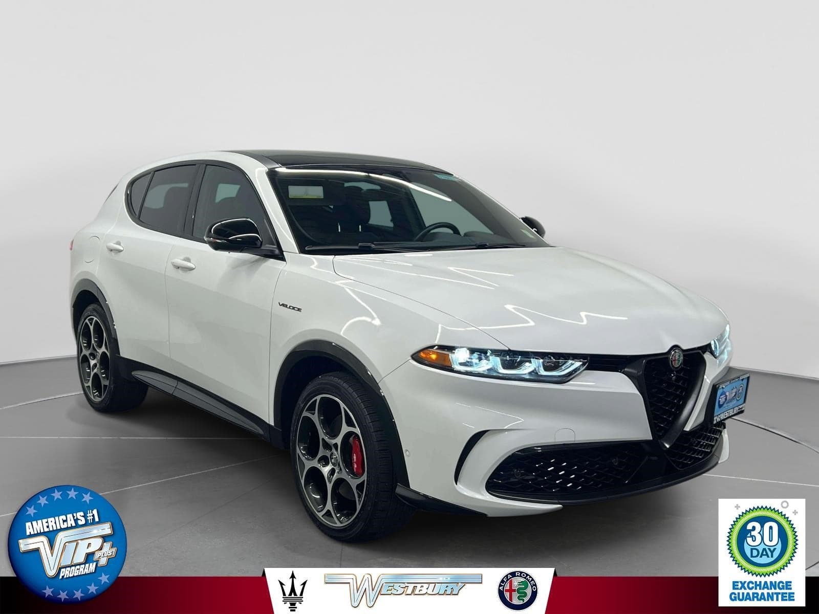 2024 Alfa Romeo Tonale Veloce — photo 1 of 34