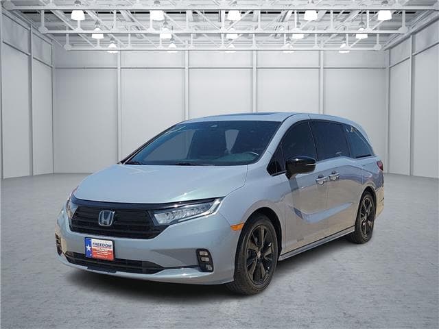 2023 Honda Odyssey Sport — photo 1 of 20