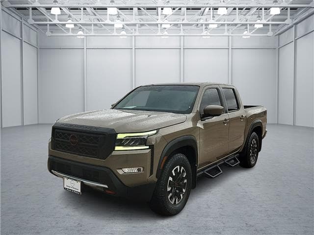 2022 Nissan Frontier Base — photo 1 of 20