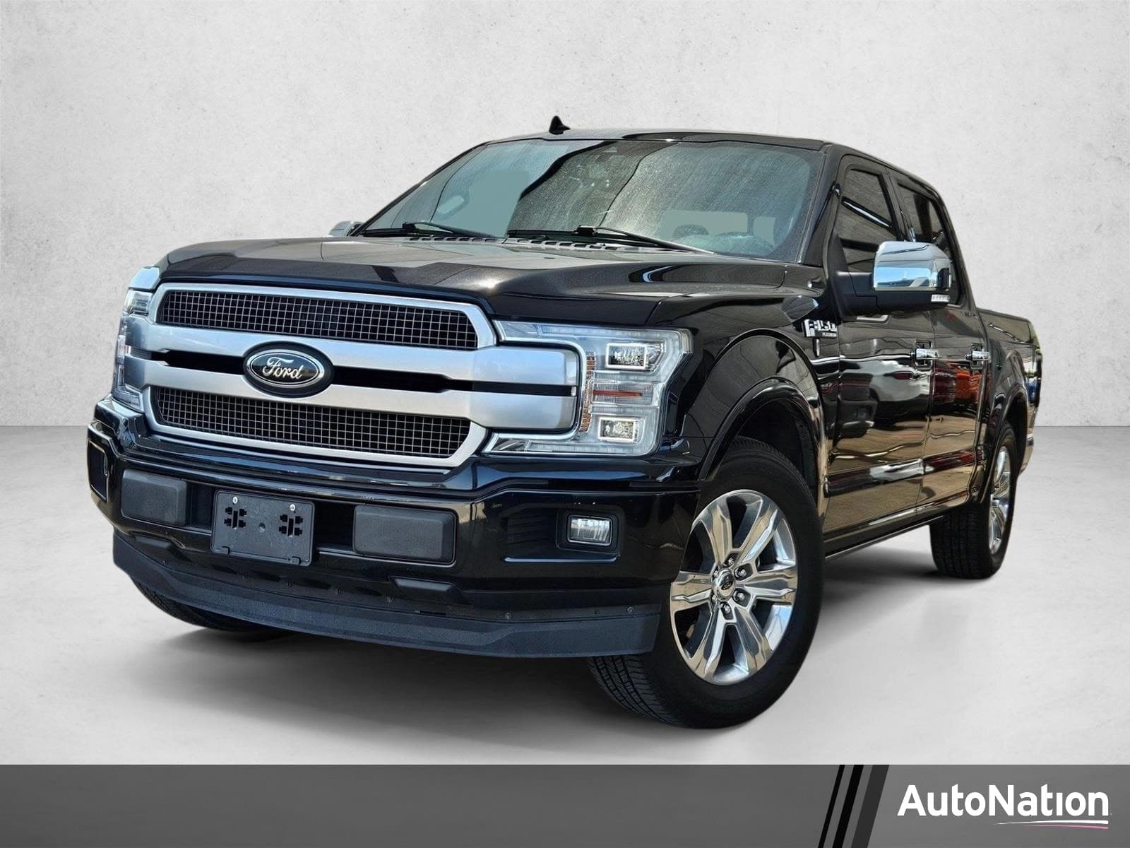 2018 Ford F-150 Platinum — photo 1 of 24