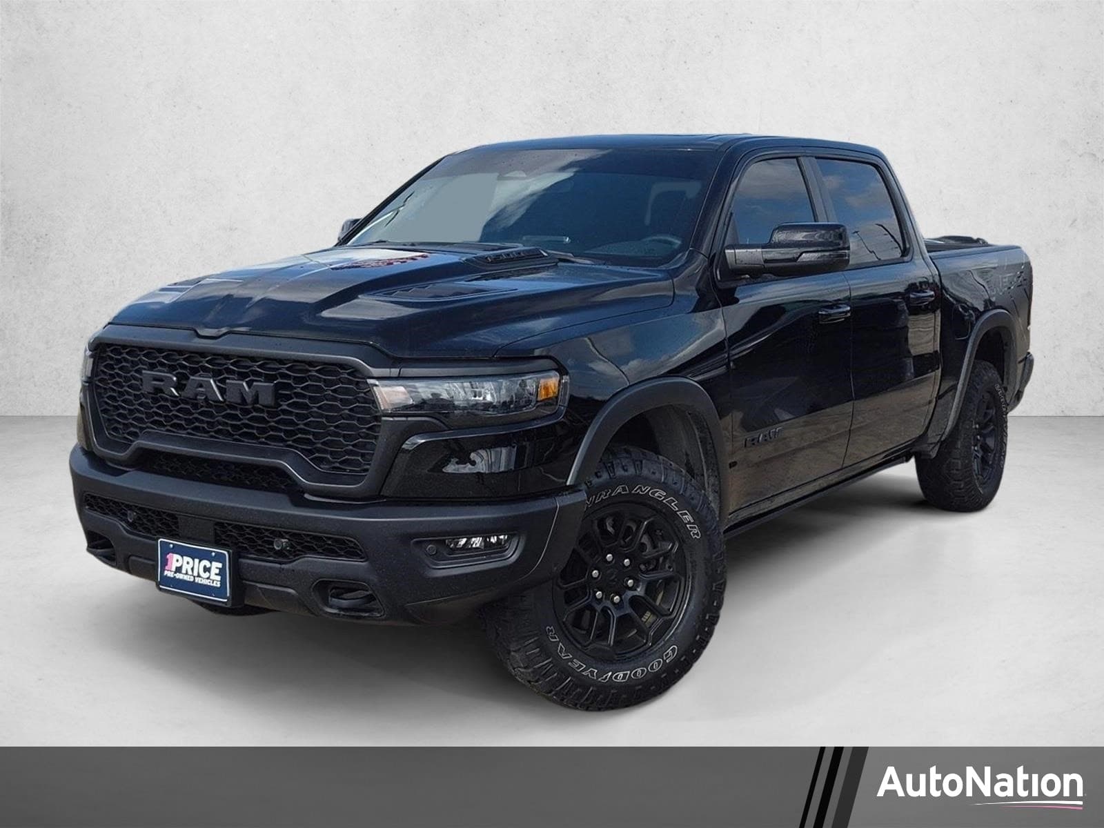 2025 RAM 1500 Rebel — photo 1 of 21