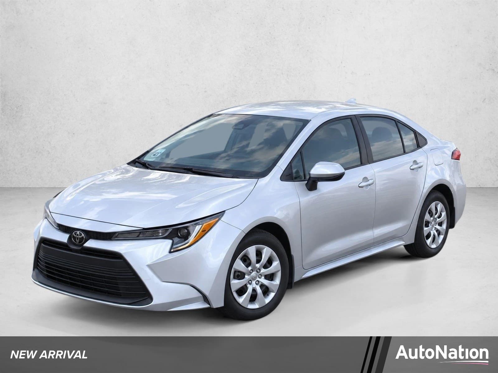 2025 Toyota Corolla LE — photo 1 of 30