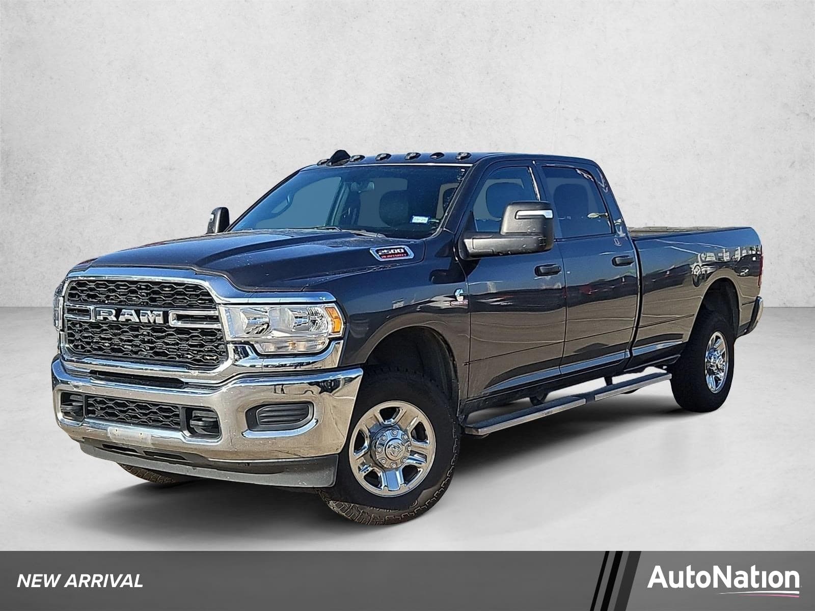 2024 RAM 2500 Tradesman — photo 1 of 15